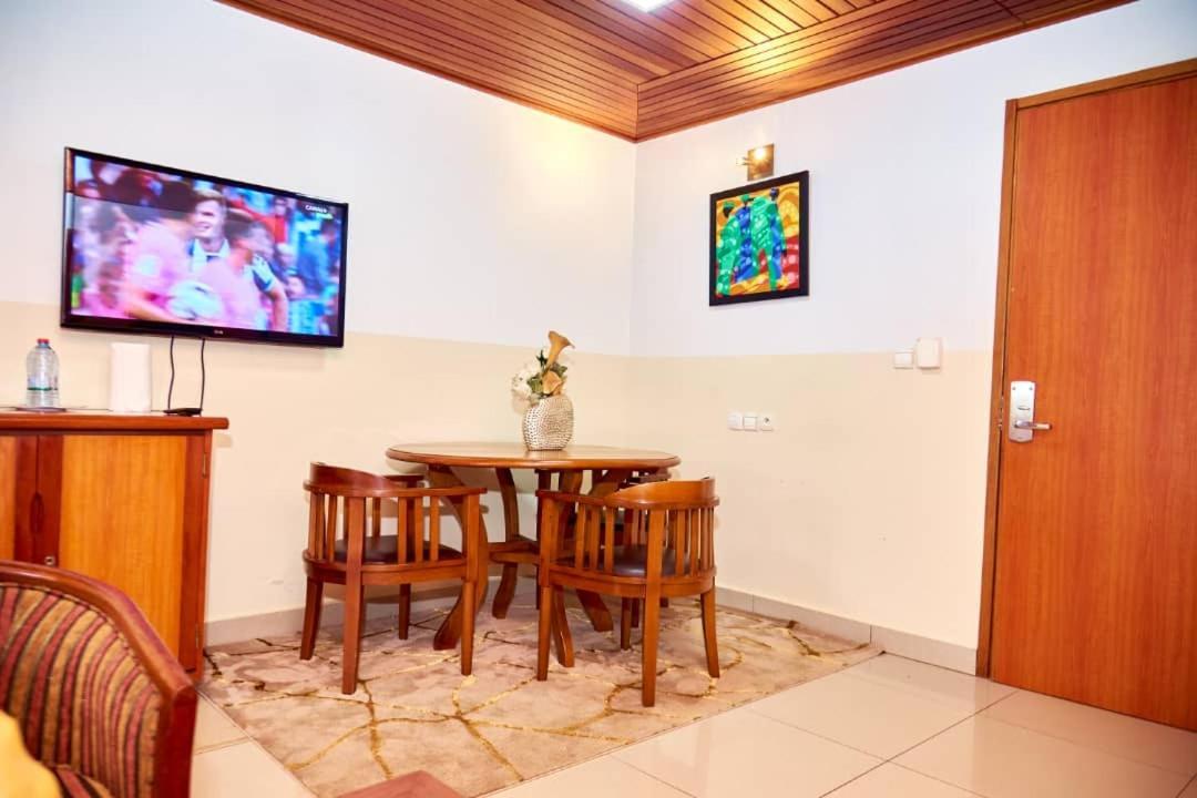 Congress Hotel Yaounde Exterior photo