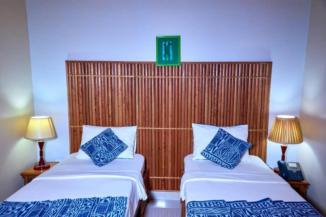 Congress Hotel Yaounde Exterior photo