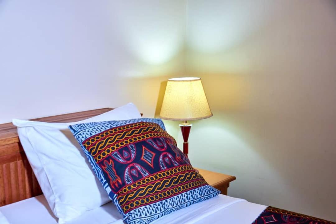 Congress Hotel Yaounde Exterior photo